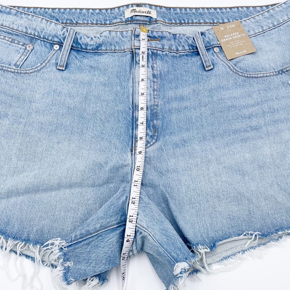 NEW Madewell Plus Relaxed Denim Shorts in Madera Wash Side-Slit Edition Size 24W - Picture 12 of 13